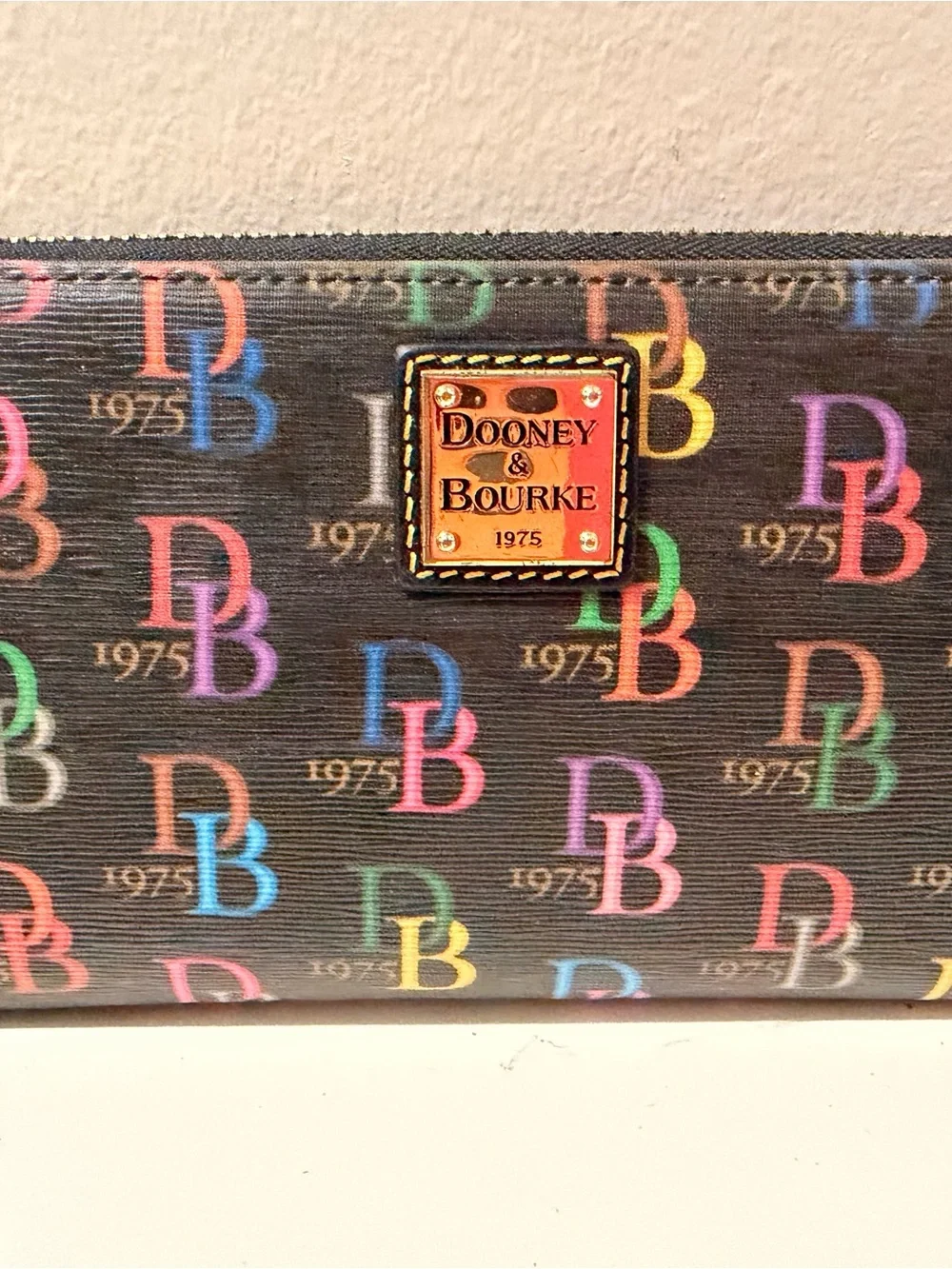 Dooney & Bourke Black Leather Shoulder Bag with Multicolor Logo Wallet